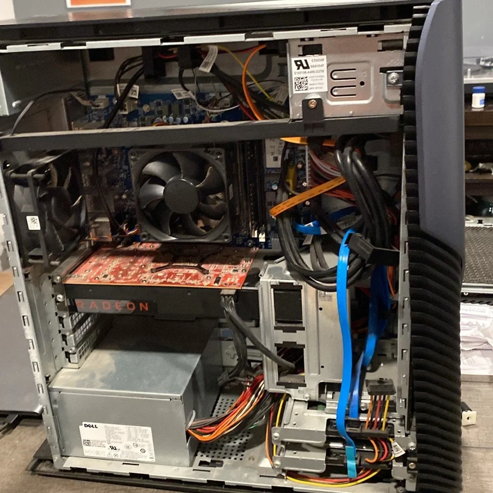 Gaming pc + dual monitors